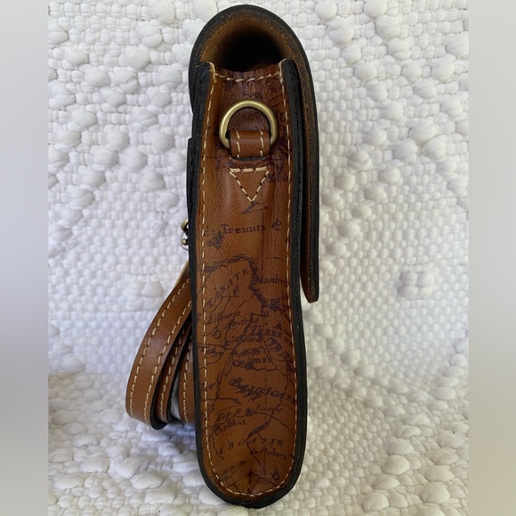 Patricia Nash Map Print Rivalta c/b & Canelli Coin Wallet Set. NWT - Picture 7 of 12